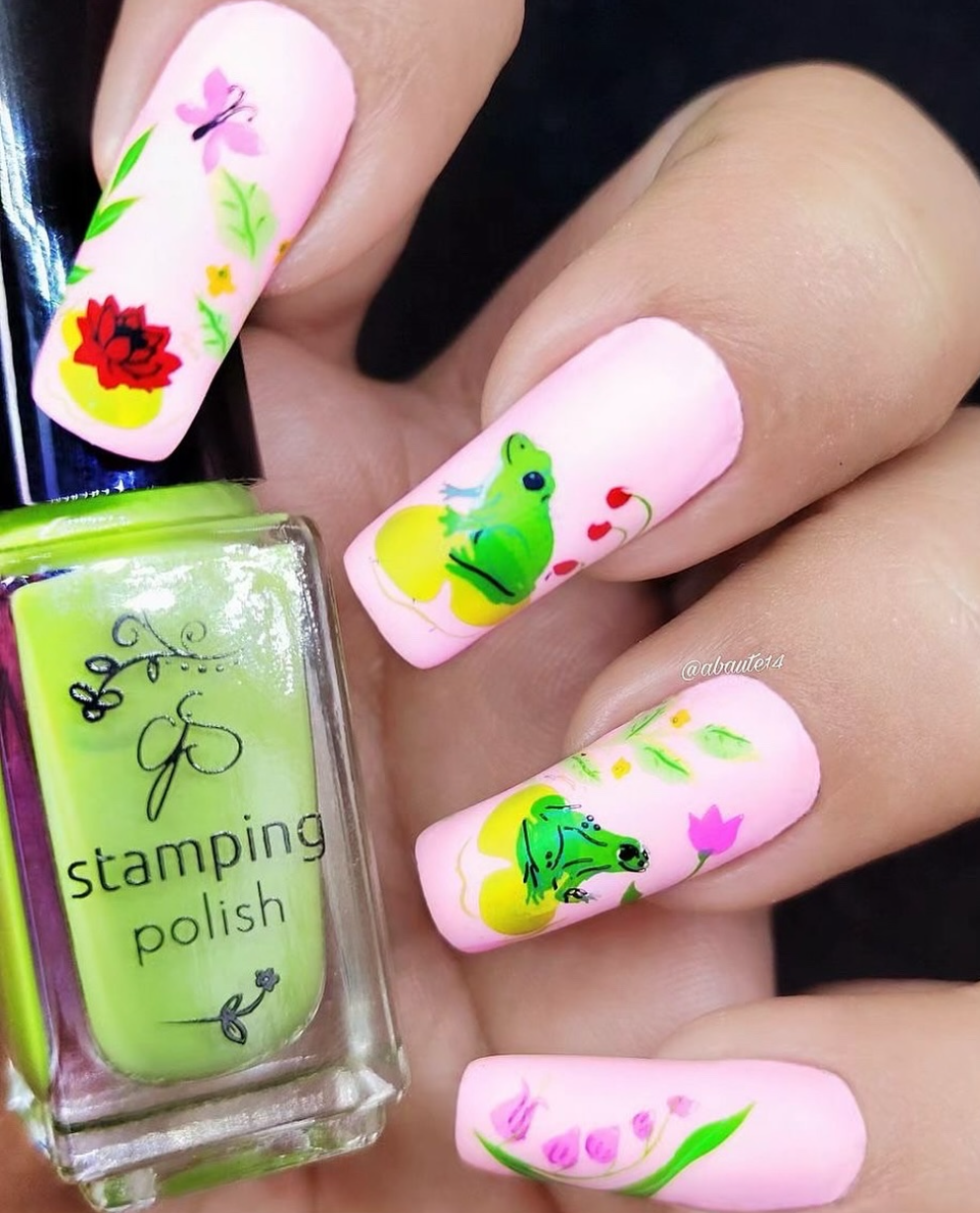 In the Garden (CjS-356) Steel Nail Art Layered Stamping Plate