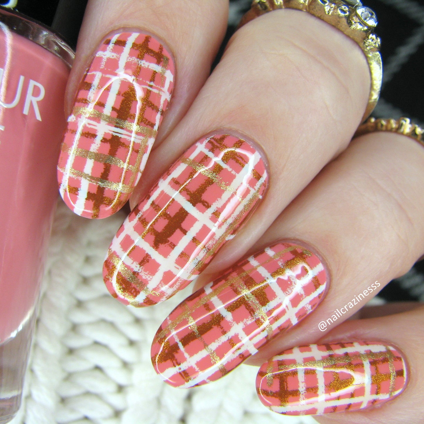 Winter Weave (CjS-375) Steel Nail Art Layered Stamping Plate