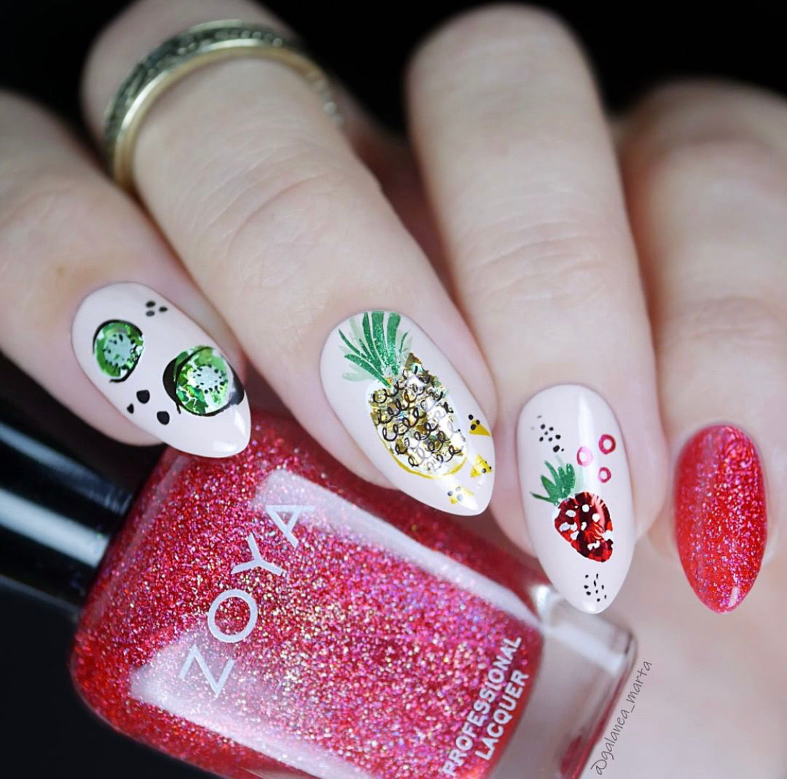 Sticky Polish 02 - White