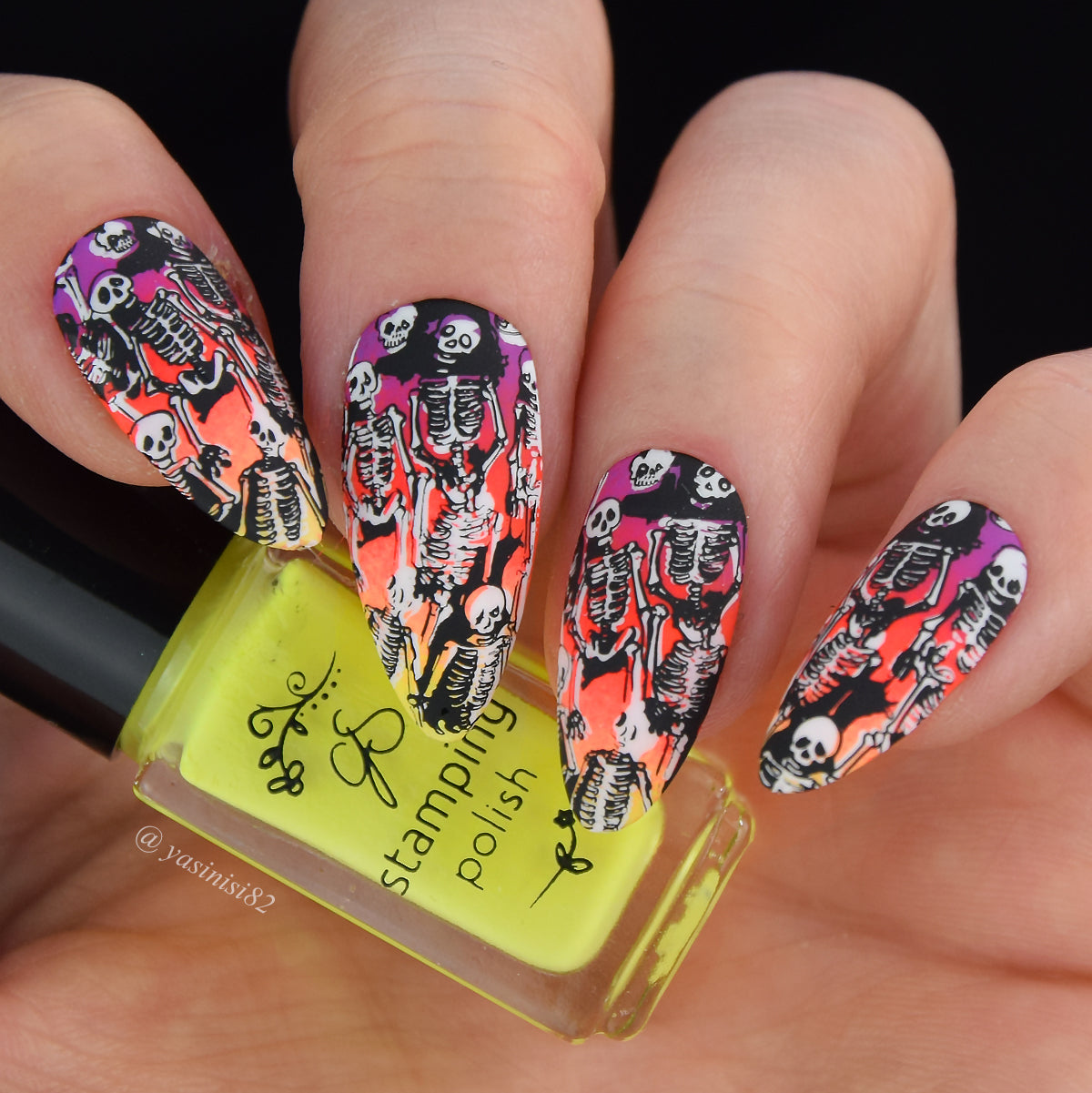 Wallpaper - Nightmare Nights (CjSH-122) Steel Nail Art Layered Stamping Plate
