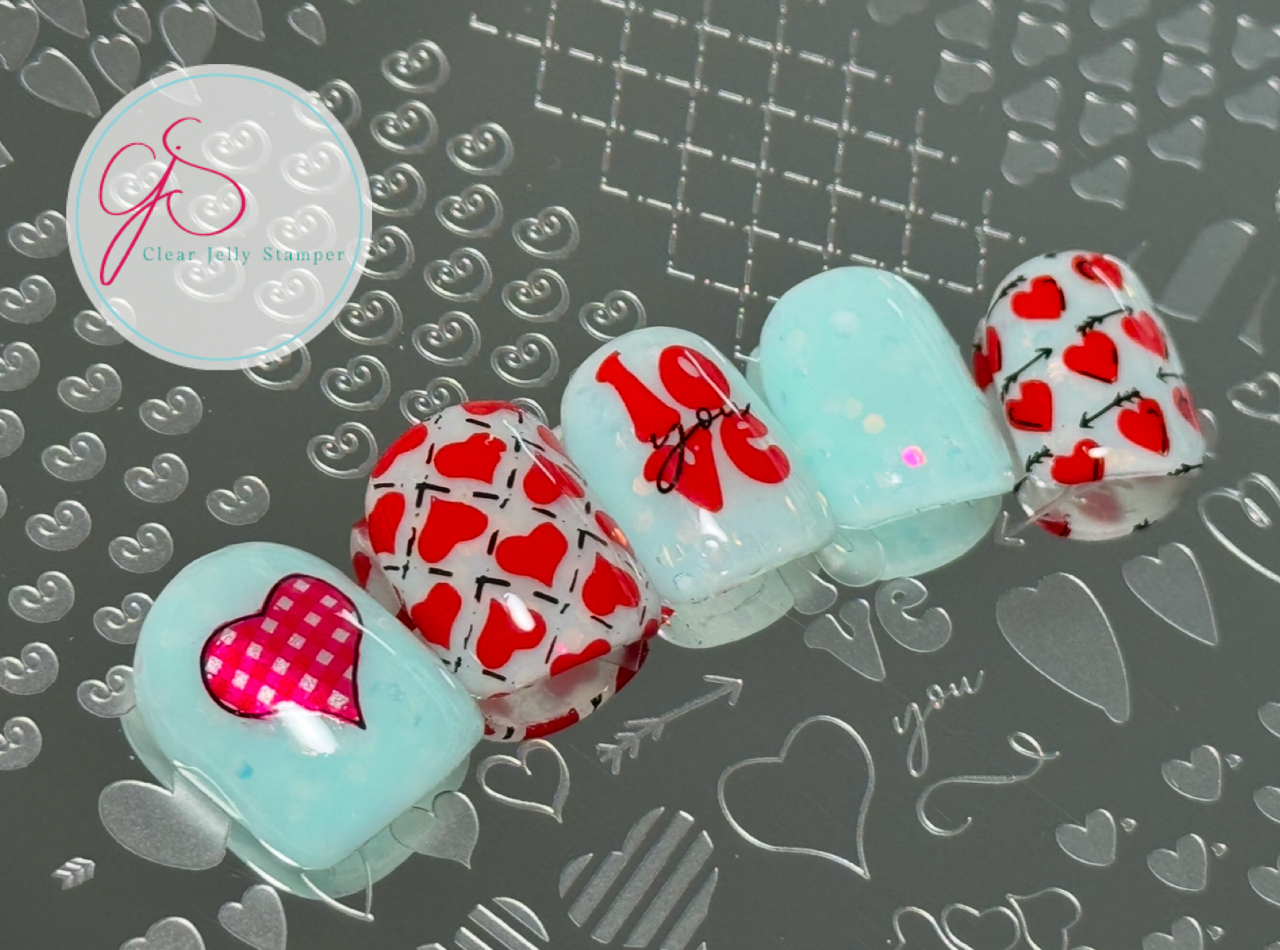 Endless Hearts (CjSLE-12) Nail Art Layered Stamping Plate